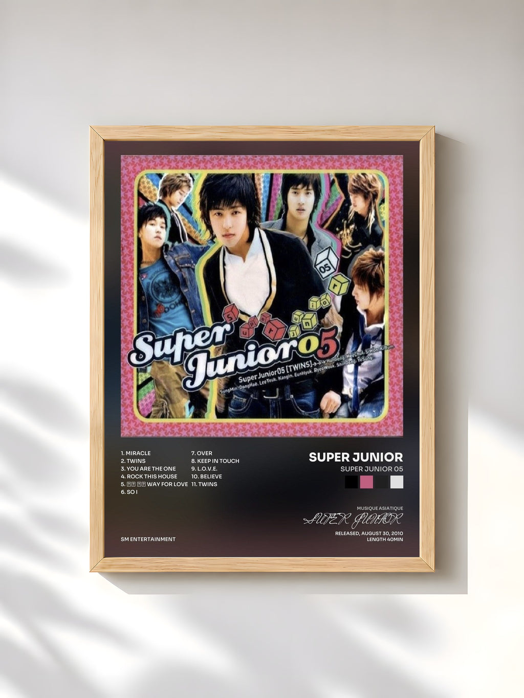 #bois Tableau de l'album Super Junior 05 de SUPER JUNIOR, cadre en bois brut, imprimé et encadré en France