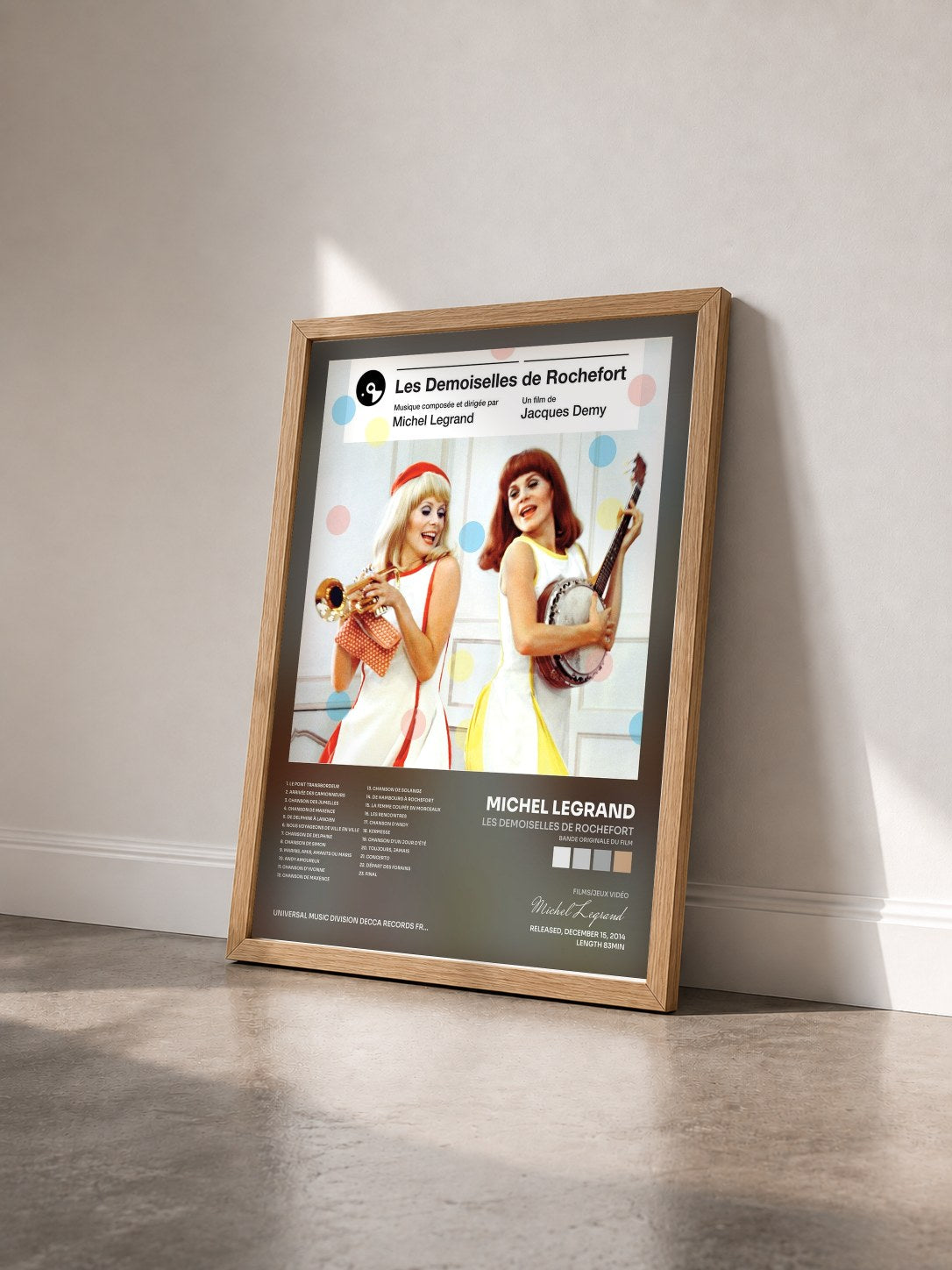 #bois Tableau de l'album Les demoiselles de Rochefort (Bande originale du film) de Michel Legrand vu de trois quarts, cadre en bois brut