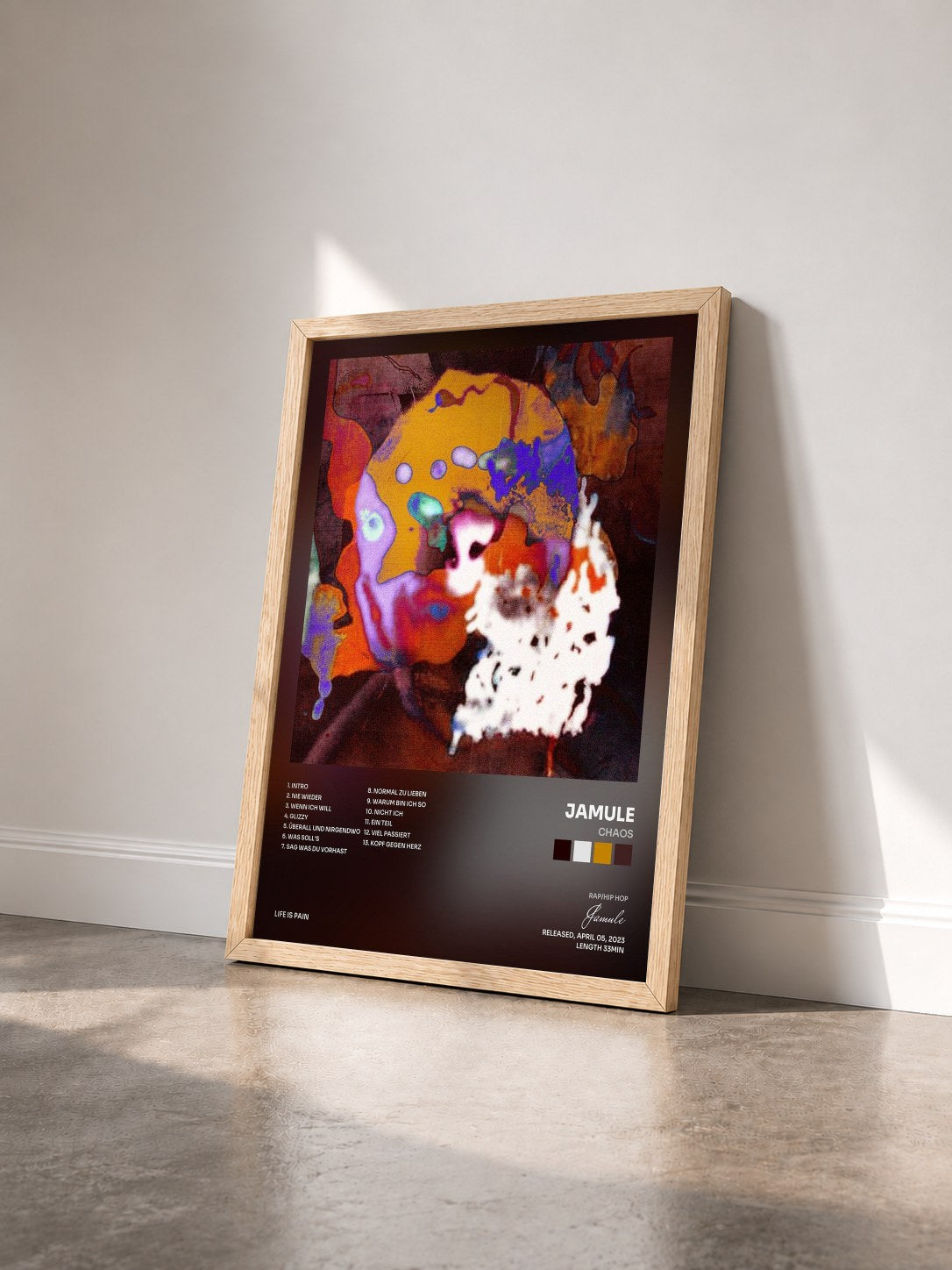 #bois Tableau de l'album Chaos de Jamule vu de trois quarts, cadre en bois brut