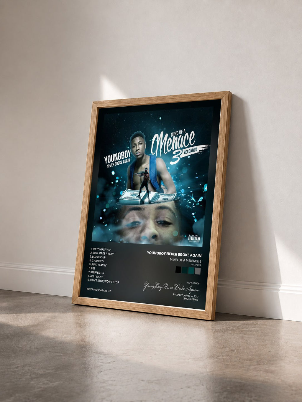#bois Tableau de l'album Mind of a Menace 3 (Reloaded) de YoungBoy Never Broke Again vu de trois quarts, cadre en bois brut