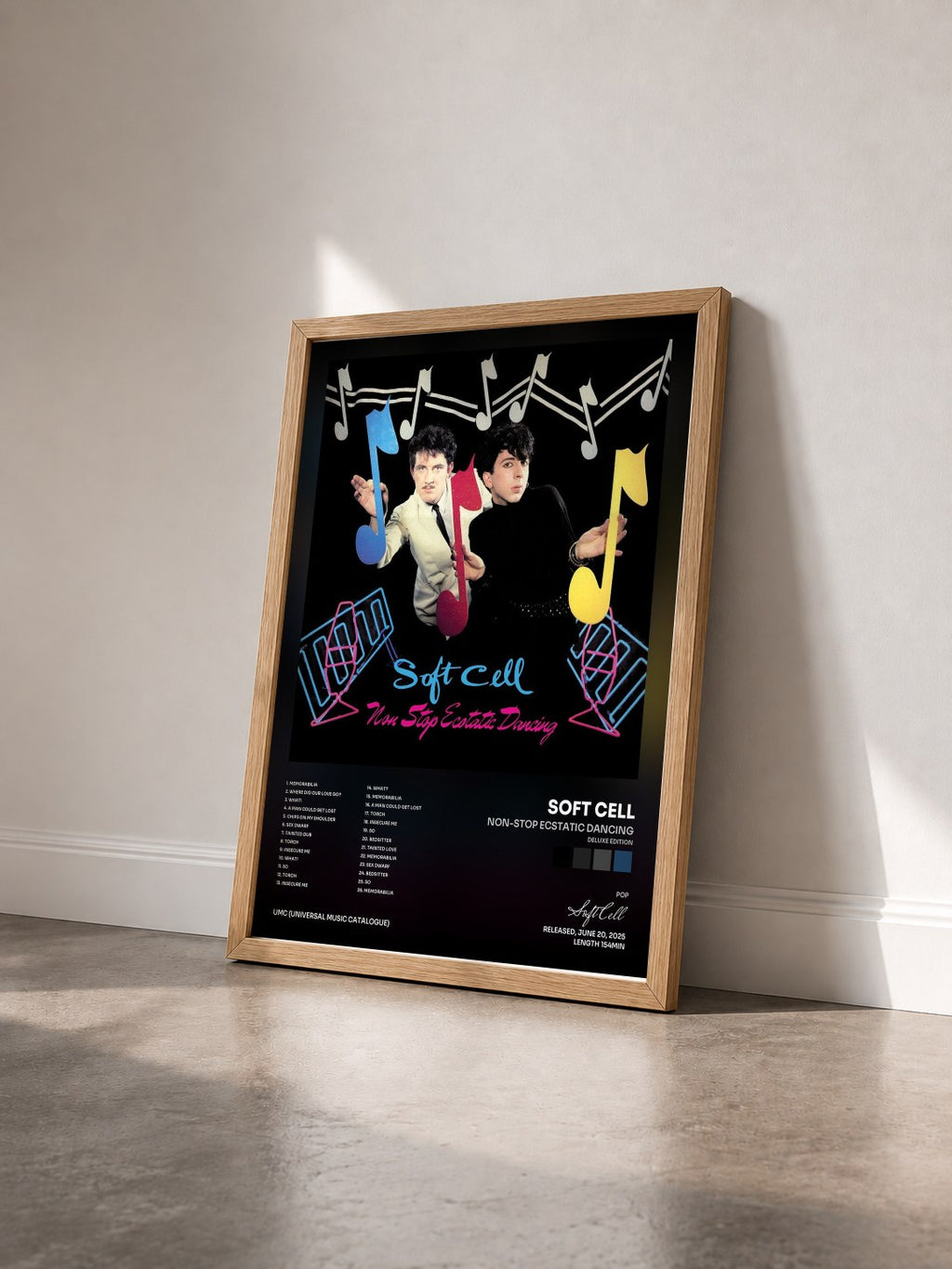 #bois Tableau de l'album Non-Stop Ecstatic Dancing (Deluxe Edition) de Soft Cell vu de trois quarts, cadre en bois brut