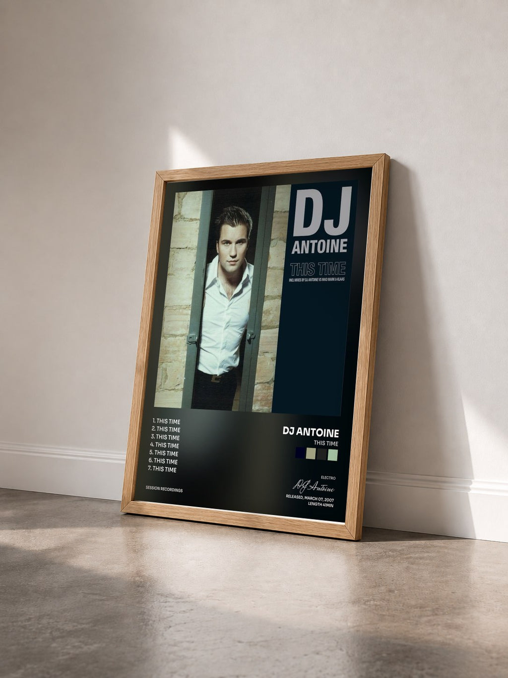 #bois Tableau de l'album This Time de DJ Antoine vu de trois quarts, cadre en bois brut