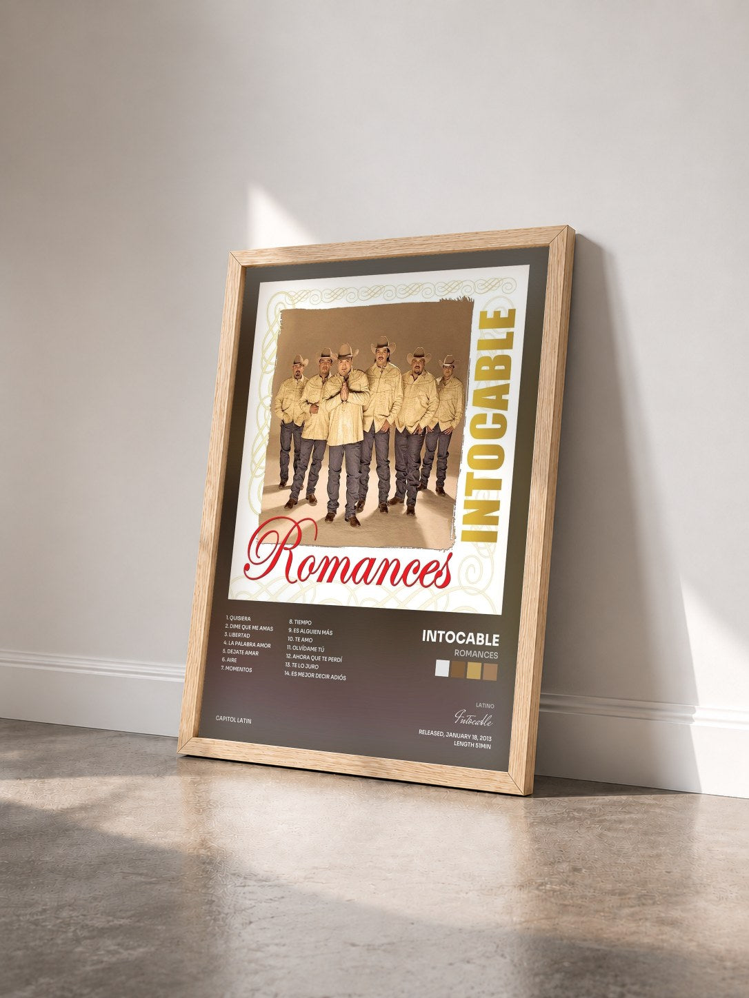#bois Tableau de l'album Romances de Intocable vu de trois quarts, cadre en bois brut