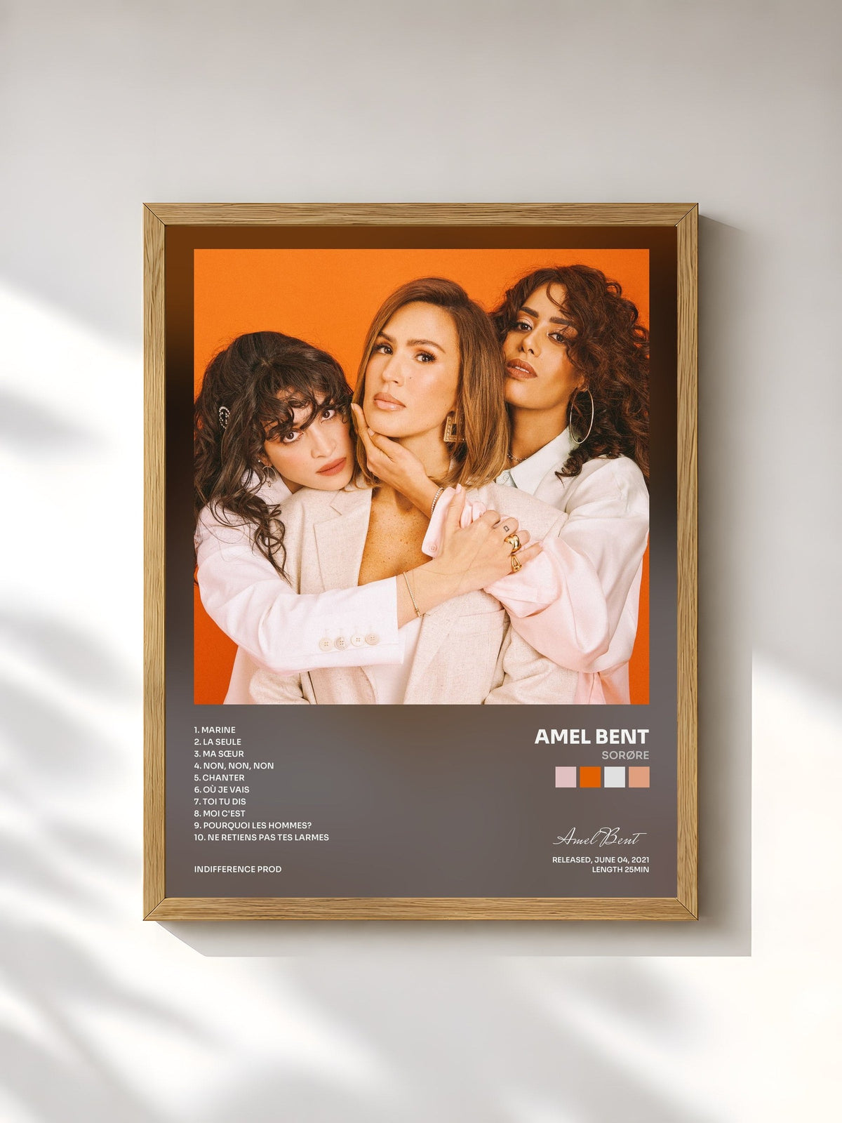 #bois Tableau de l'album Sorøre de Amel Bent, cadre en bois brut, imprimé et encadré en France