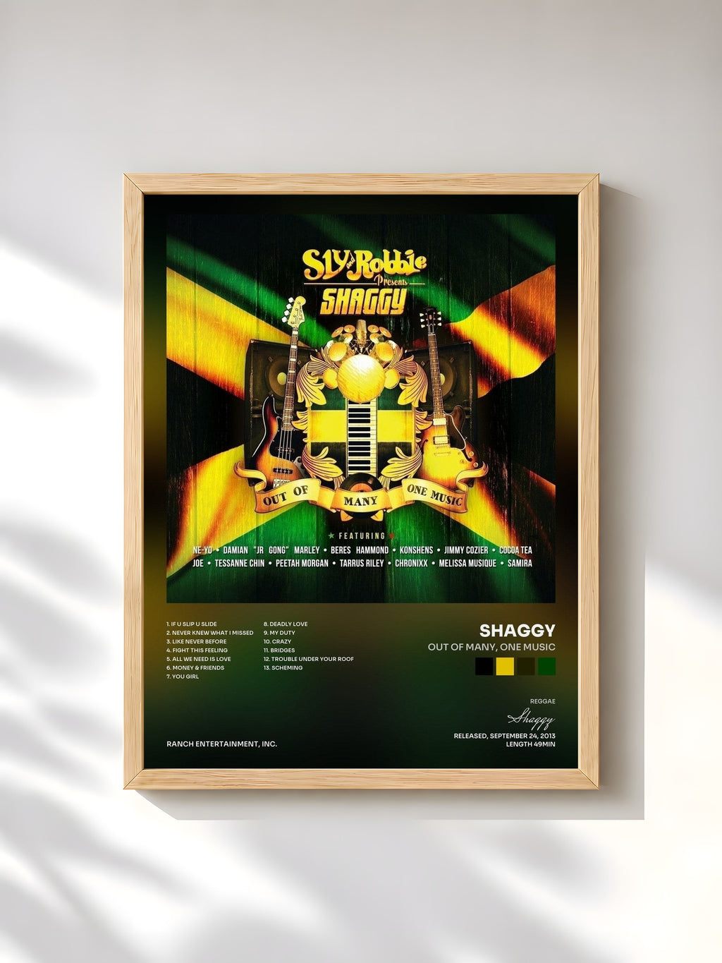 #bois Tableau de l'album Out Of Many, One Music de Shaggy, cadre en bois brut, imprimé et encadré en France