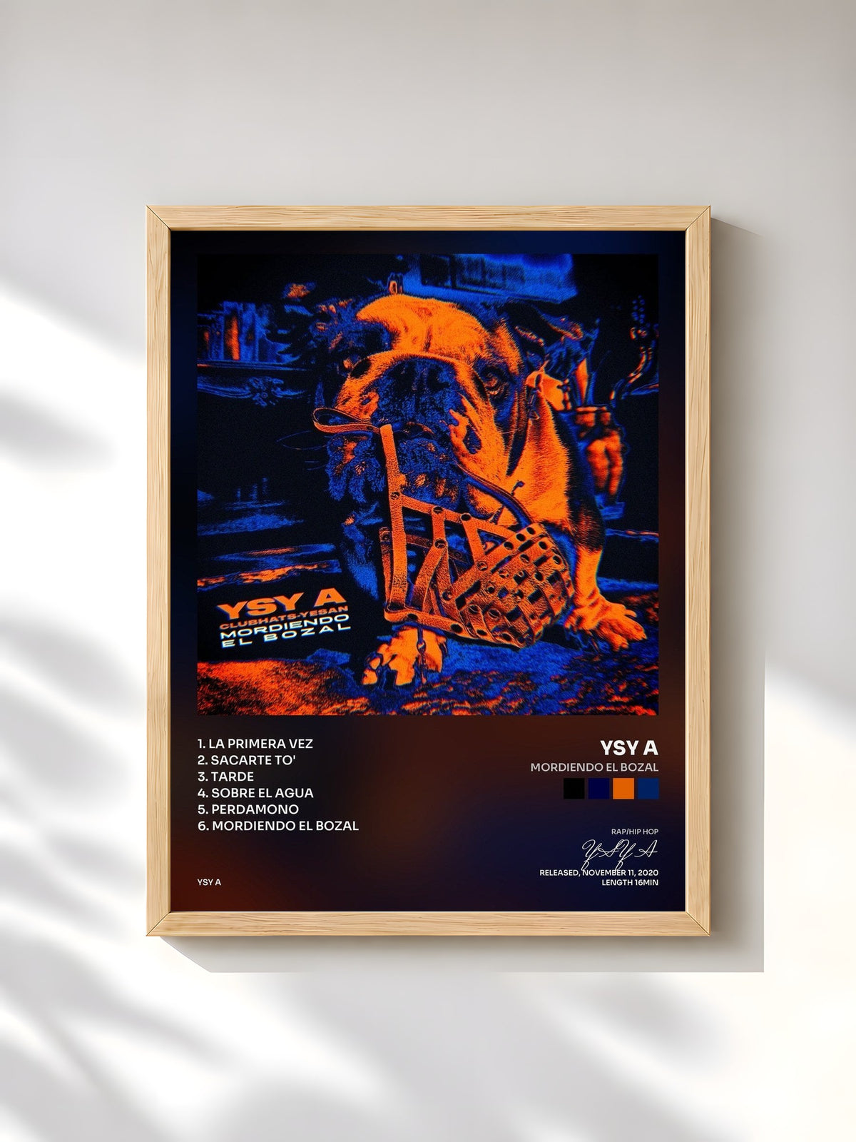 #bois Tableau de l'album MORDIENDO EL BOZAL de YSY A, cadre en bois brut, imprimé et encadré en France
