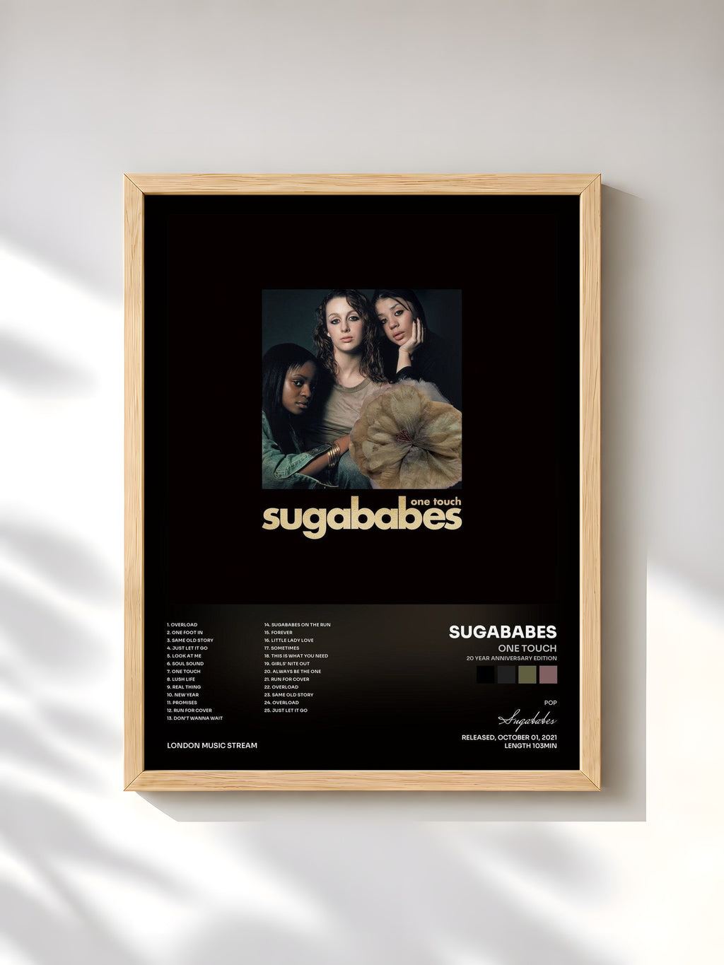 #bois Tableau de l'album One Touch (20 Year Anniversary Edition) de Sugababes, cadre en bois brut, imprimé et encadré en France