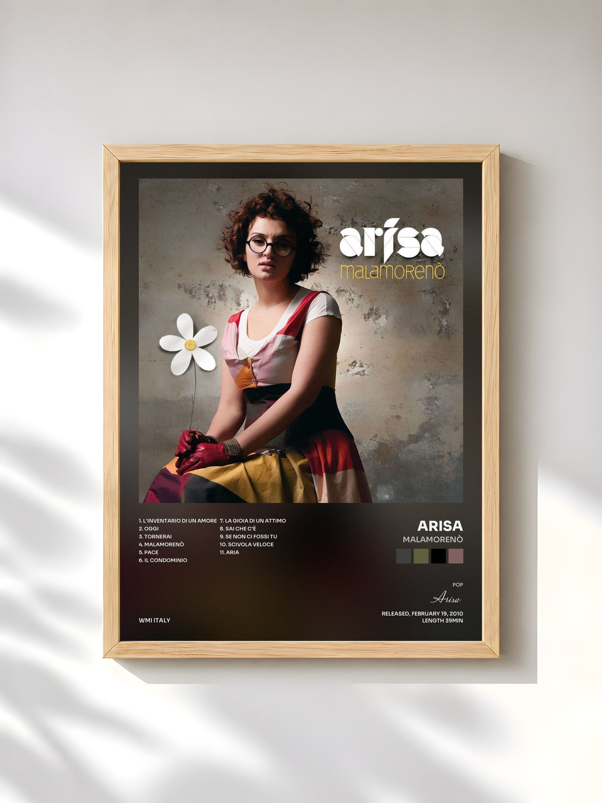 #bois Tableau de l'album Malamorenò de Arisa, cadre en bois brut, imprimé et encadré en France