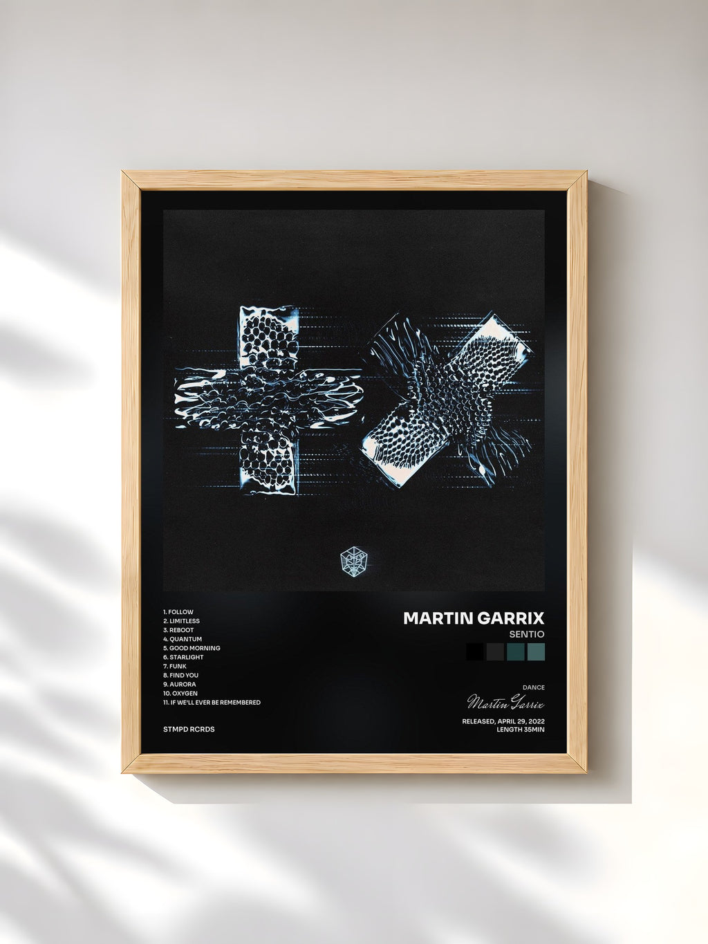 #bois Tableau de l'album Sentio de Martin Garrix, cadre en bois brut, imprimé et encadré en France