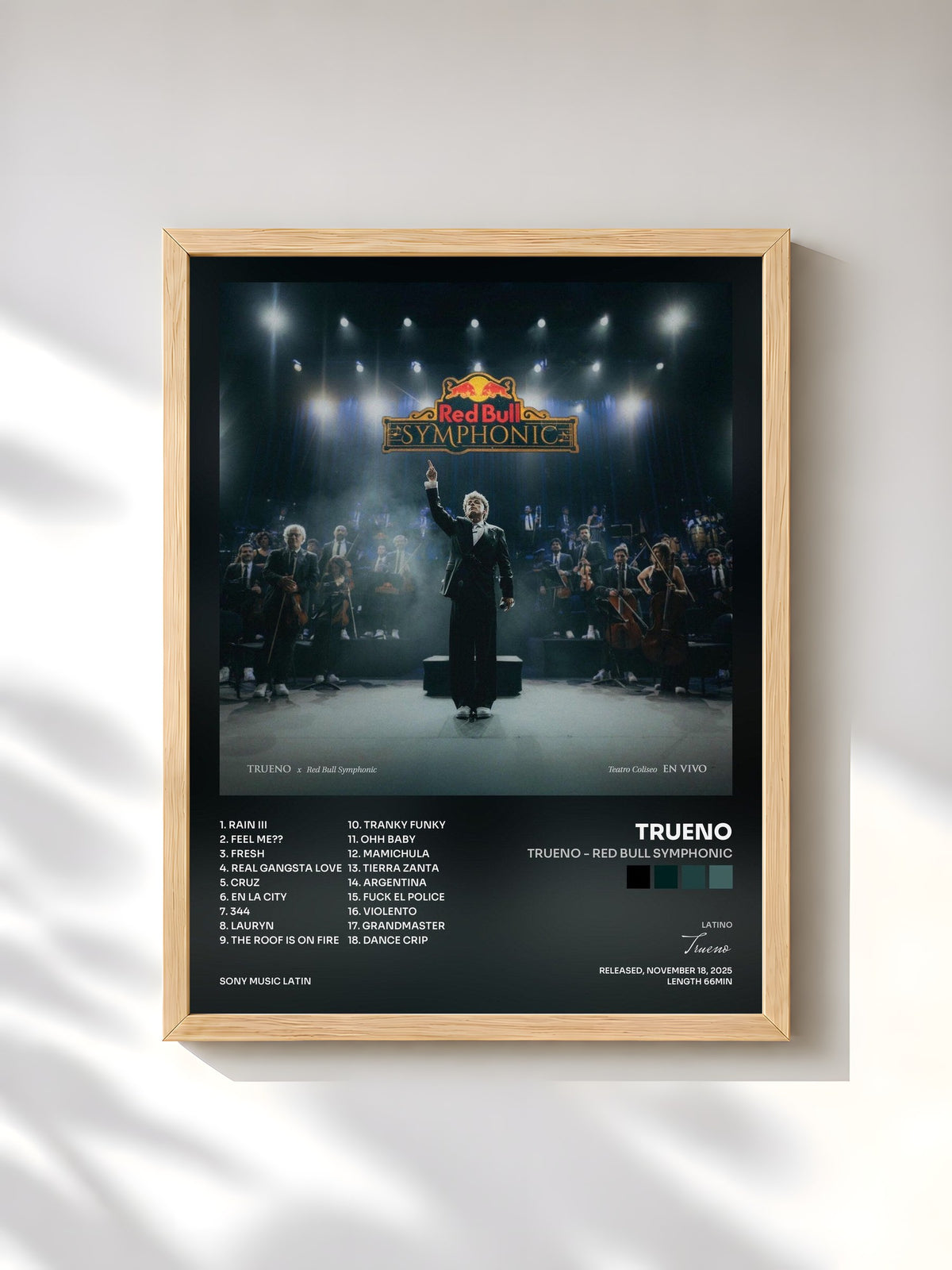 #bois Tableau de l'album Trueno - Red Bull Symphonic de Trueno, cadre en bois brut, imprimé et encadré en France