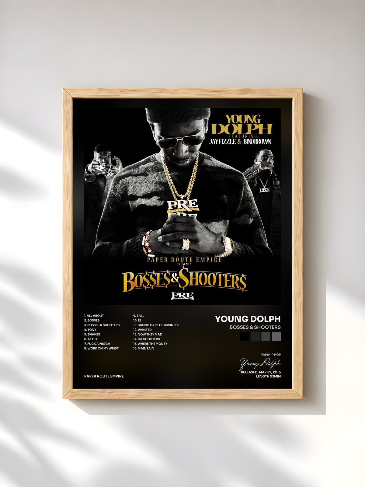 #bois Tableau de l'album Bosses & Shooters de Young Dolph, cadre en bois brut, imprimé et encadré en France