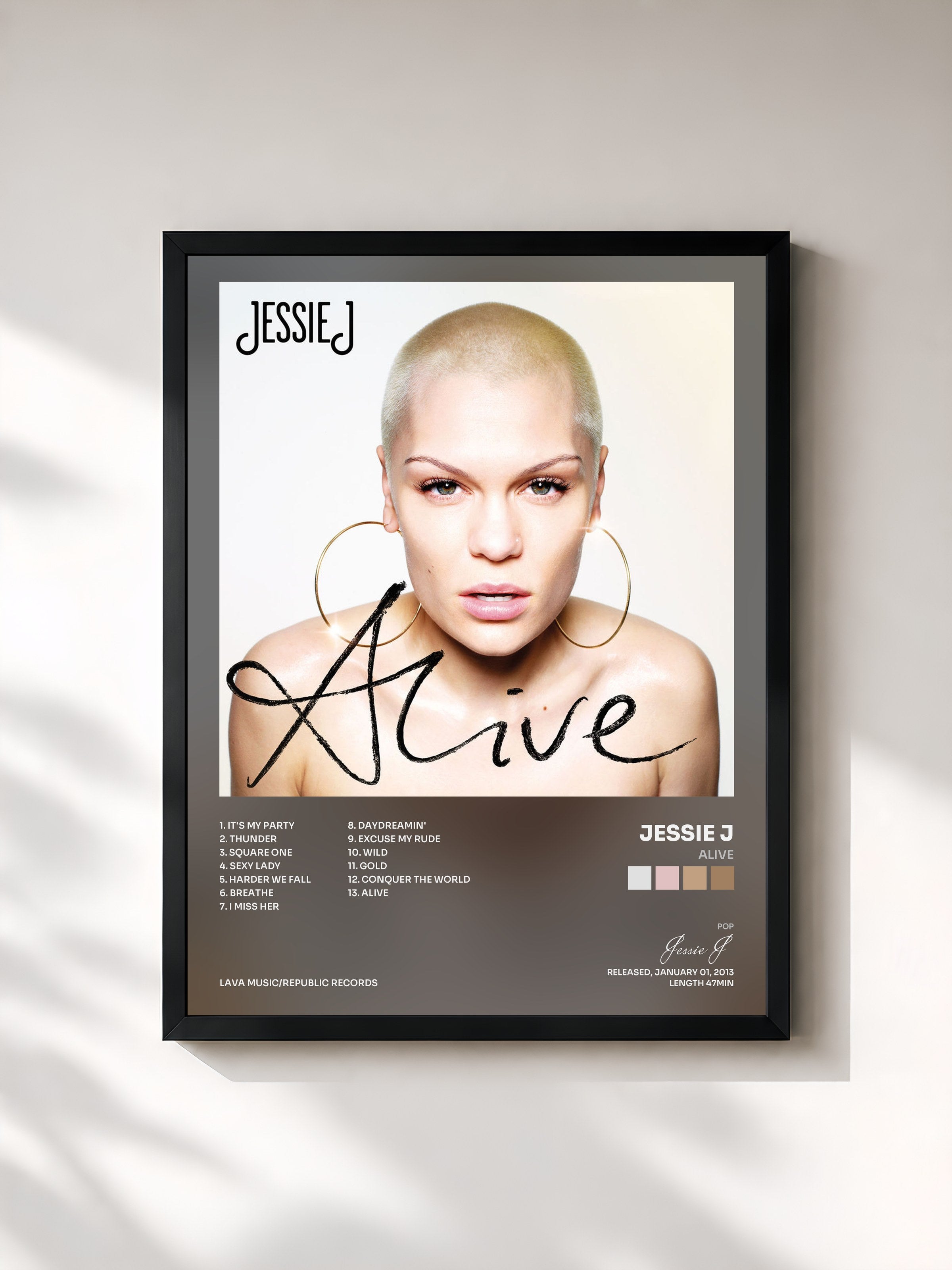 Jessie J · Alive