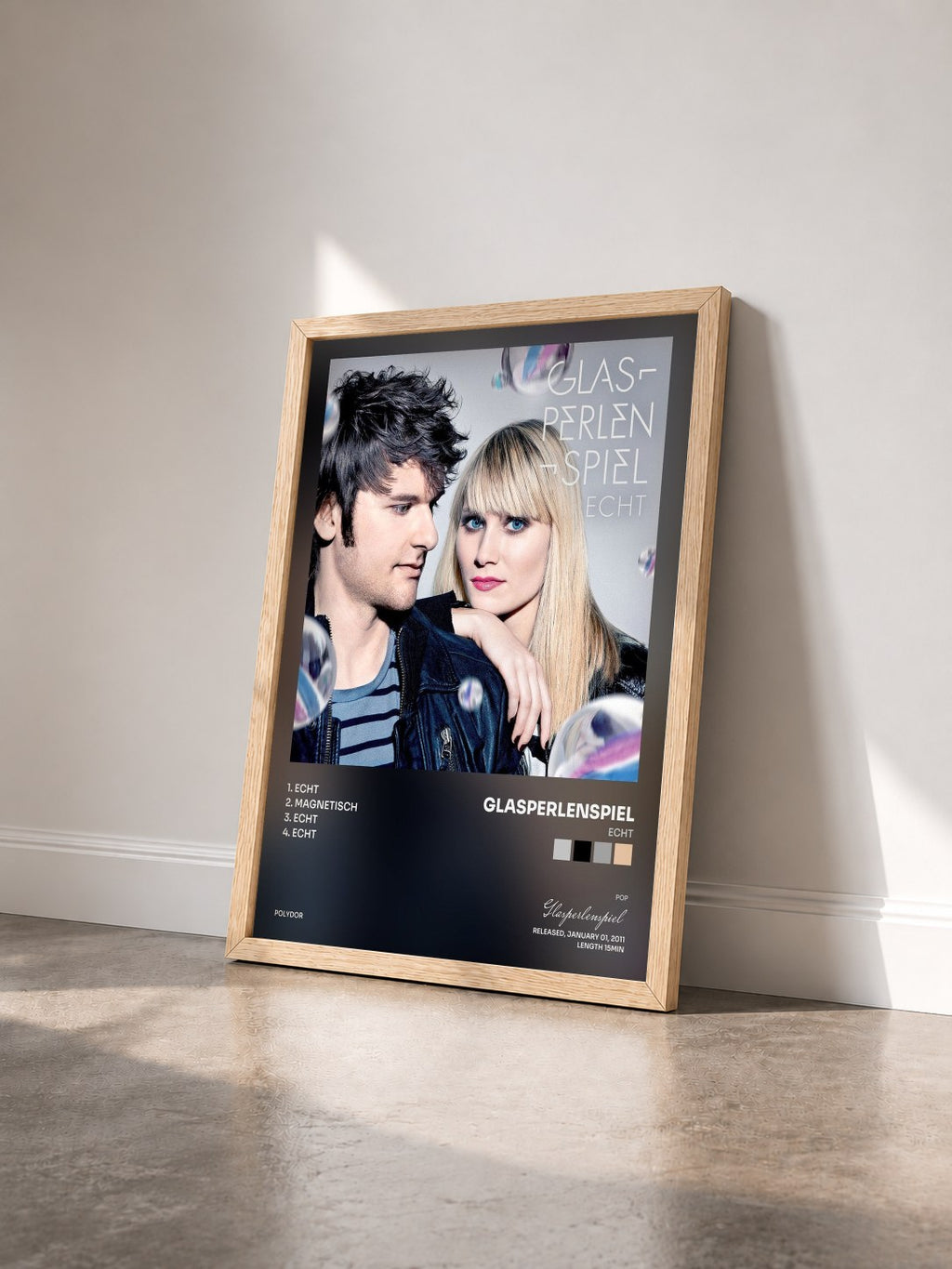 #bois Tableau de l'album Echt de Glasperlenspiel vu de trois quarts, cadre en bois brut