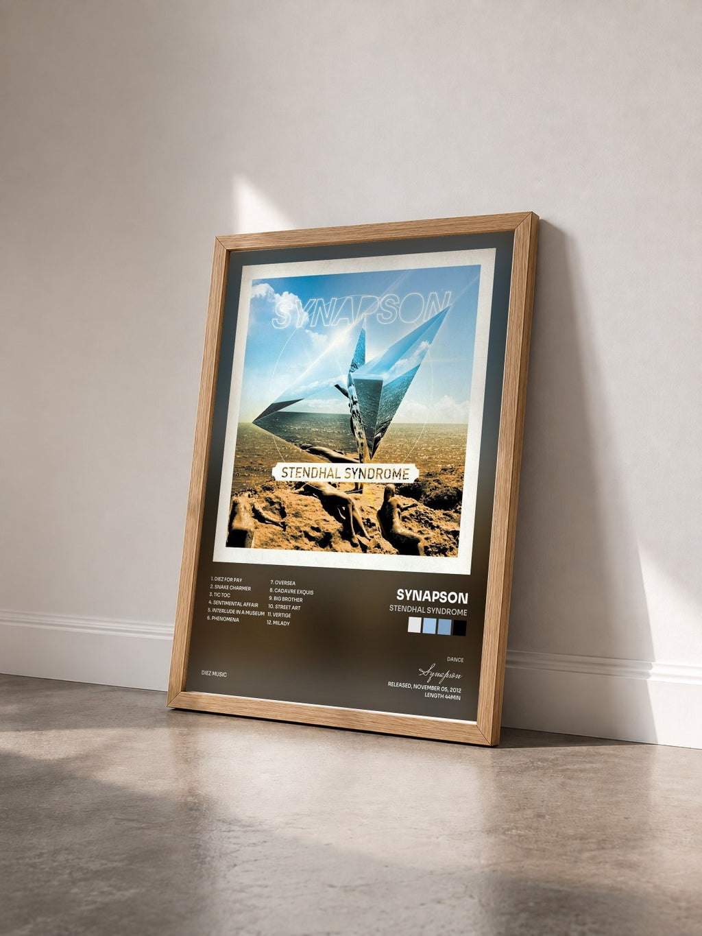 #bois Tableau de l'album Stendhal Syndrome de Synapson vu de trois quarts, cadre en bois brut