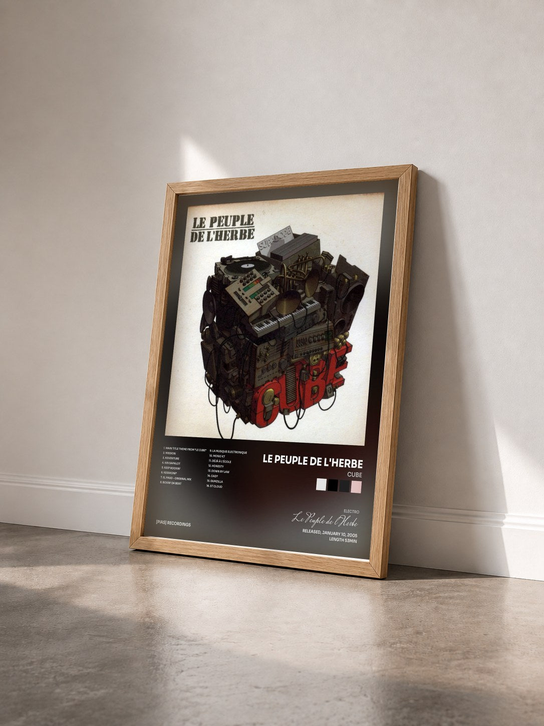 #bois Tableau de l'album Cube de Le Peuple de l'Herbe vu de trois quarts, cadre en bois brut