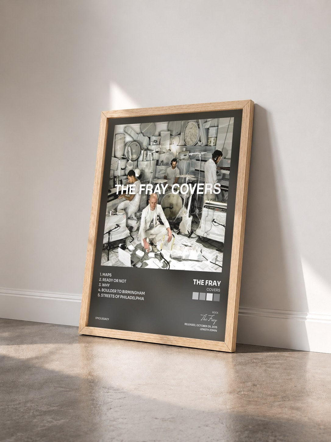 #bois Tableau de l'album Covers de The Fray vu de trois quarts, cadre en bois brut