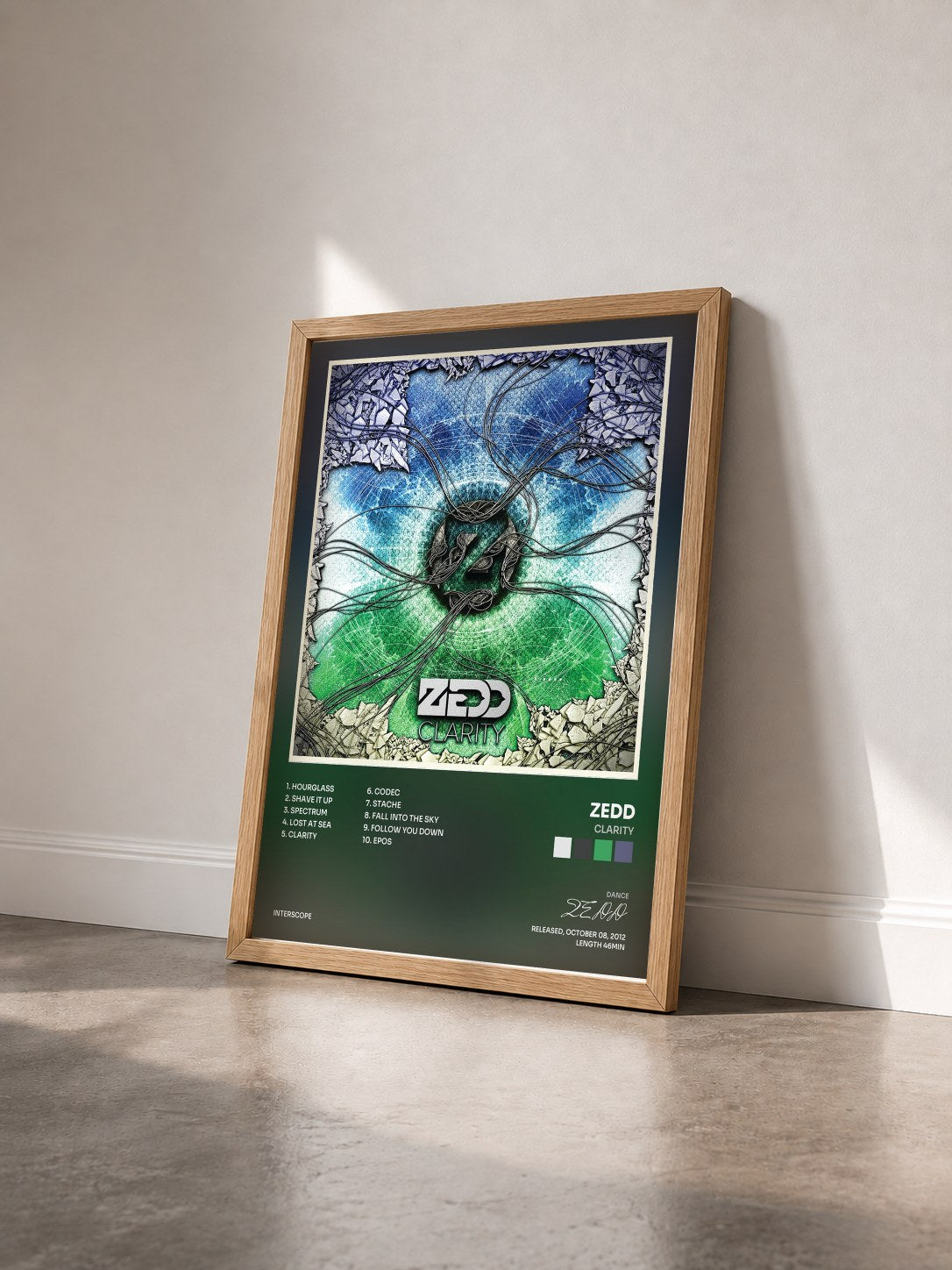#bois Tableau de l'album Clarity de ZEDD vu de trois quarts, cadre en bois brut