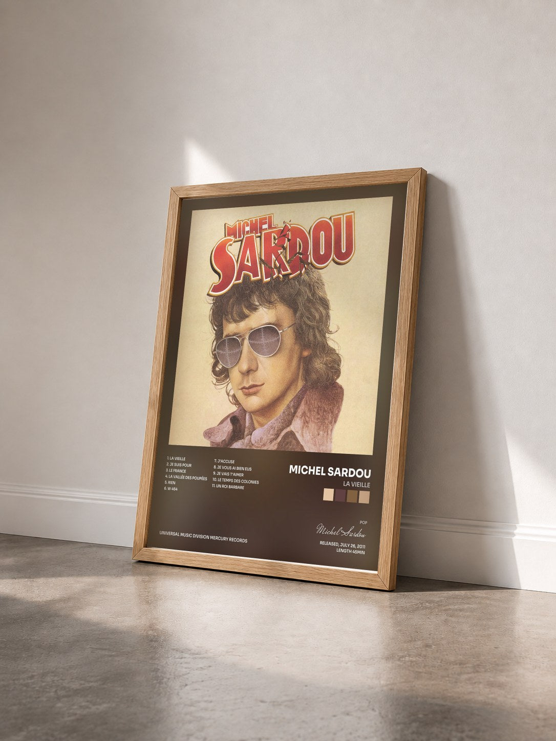 #bois Tableau de l'album La vieille de Michel Sardou vu de trois quarts, cadre en bois brut