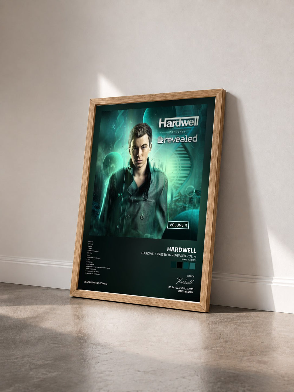 #bois Tableau de l'album Hardwell Presents Revealed Vol. 4 (Mixed Version) de Hardwell vu de trois quarts, cadre en bois brut