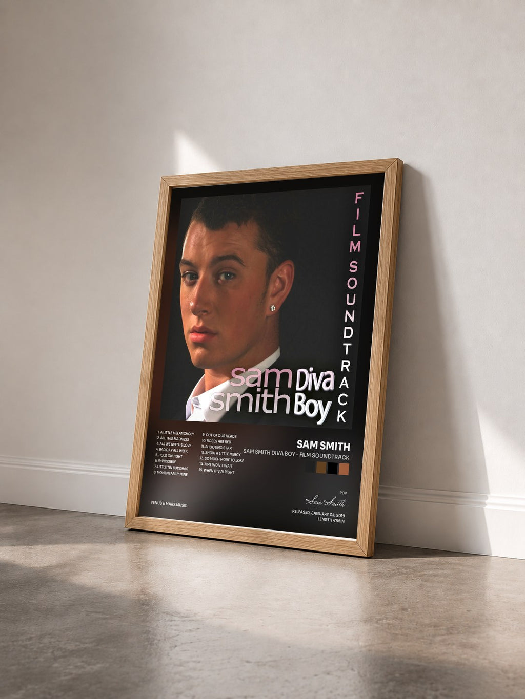 #bois Tableau de l'album Sam Smith Diva Boy - Film Soundtrack de Sam Smith vu de trois quarts, cadre en bois brut