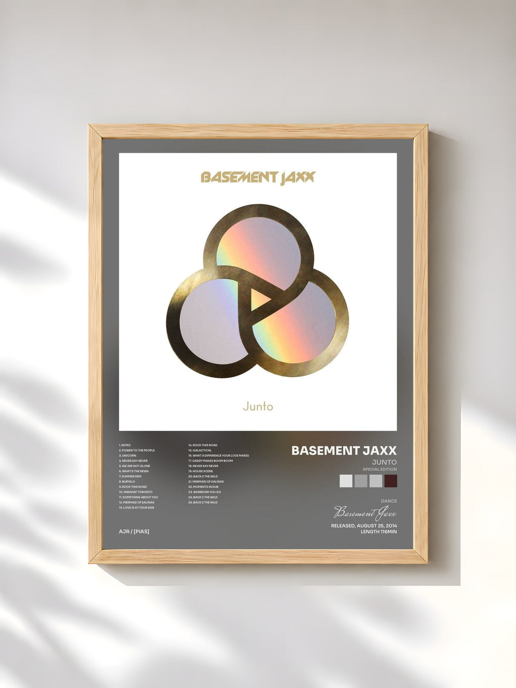 #bois Tableau de l'album Junto (Special Edition) de Basement Jaxx, cadre en bois brut, imprimé et encadré en France
