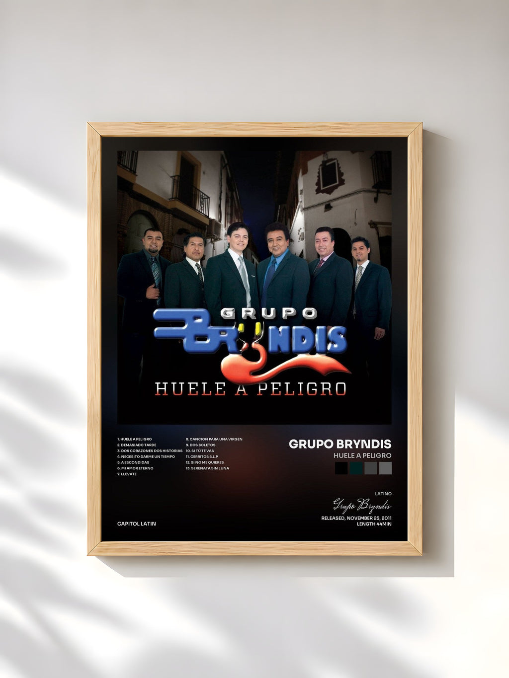 #bois Tableau de l'album Huele a Peligro de Grupo Bryndis, cadre en bois brut, imprimé et encadré en France