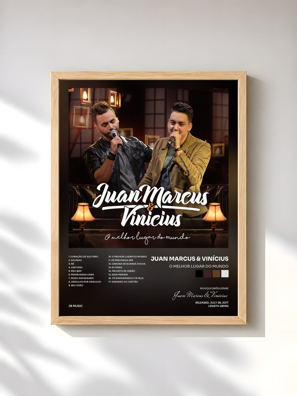 #bois Tableau de l'album O Melhor Lugar do Mundo de Juan Marcus & Vinícius, cadre en bois brut, imprimé et encadré en France