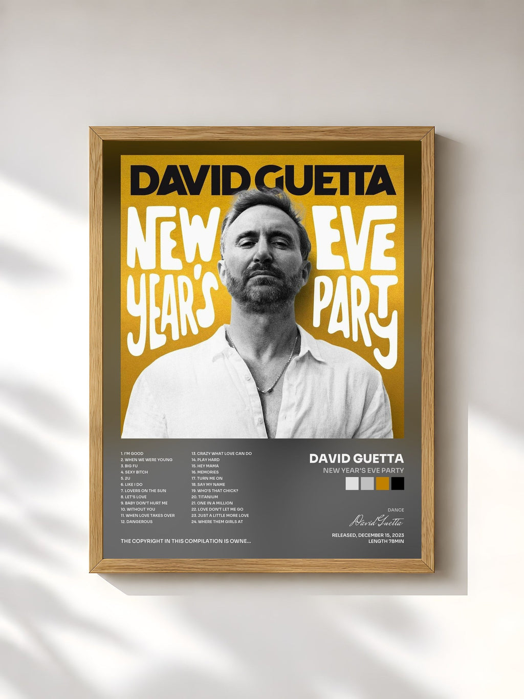 #bois Tableau de l'album New Year's Eve Party de David Guetta, cadre en bois brut, imprimé et encadré en France