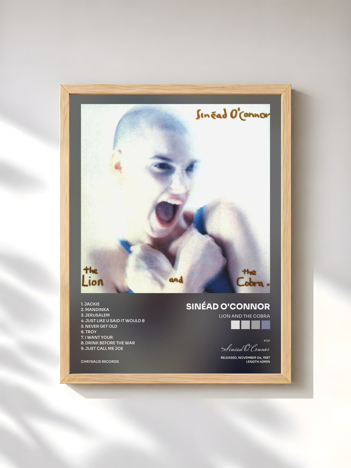 #bois Tableau de l'album Lion and the Cobra de Sinéad O'Connor, cadre en bois brut, imprimé et encadré en France