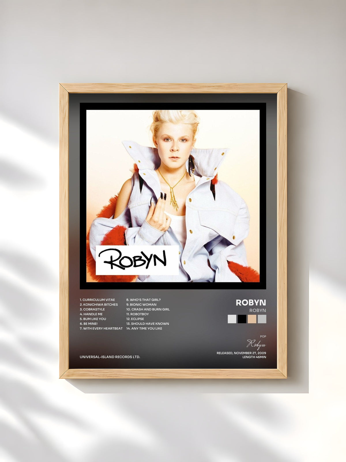 #bois Tableau de l'album Robyn de Robyn, cadre en bois brut, imprimé et encadré en France