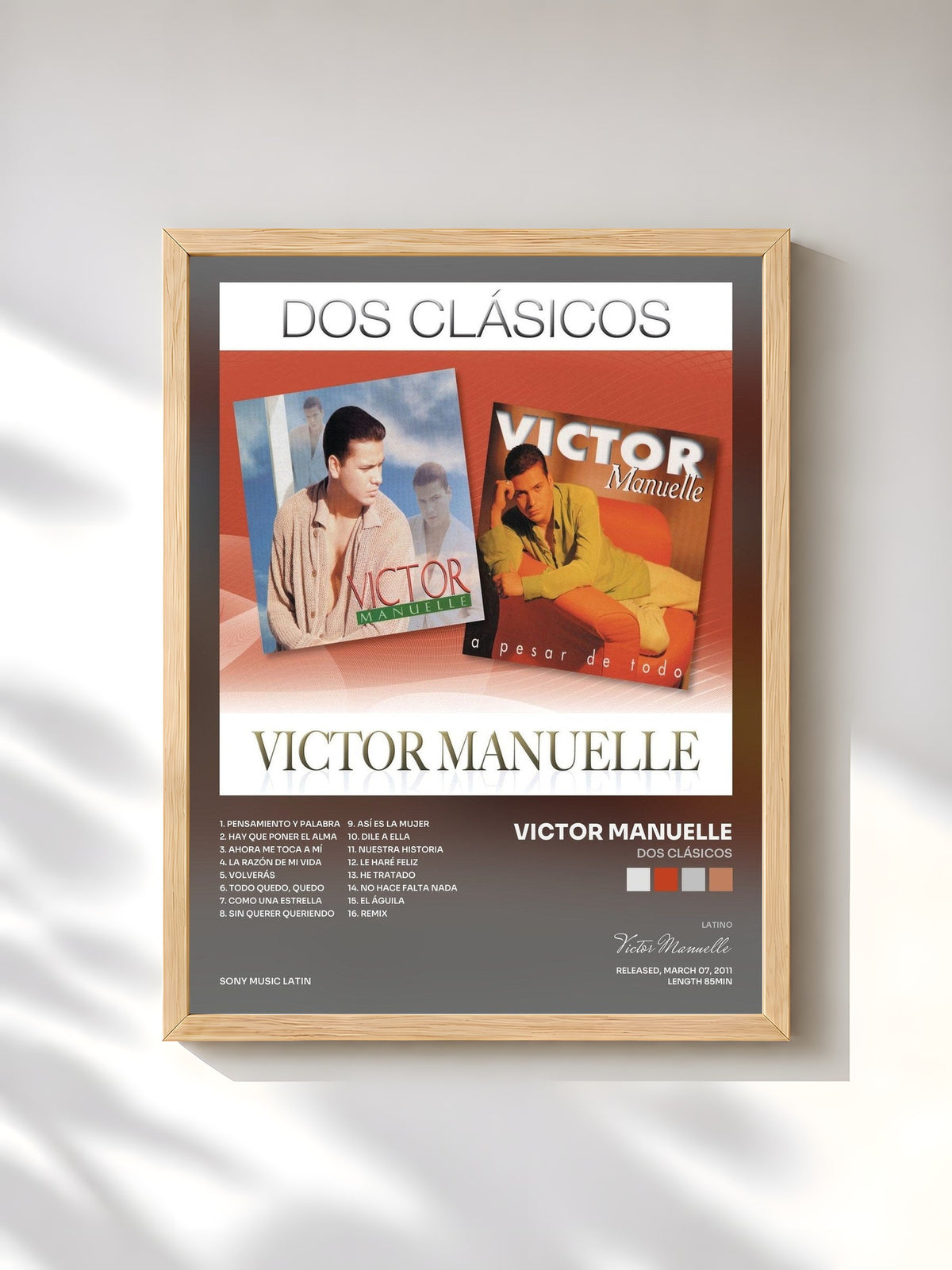 #bois Tableau de l'album Dos Clásicos de Victor Manuelle, cadre en bois brut, imprimé et encadré en France