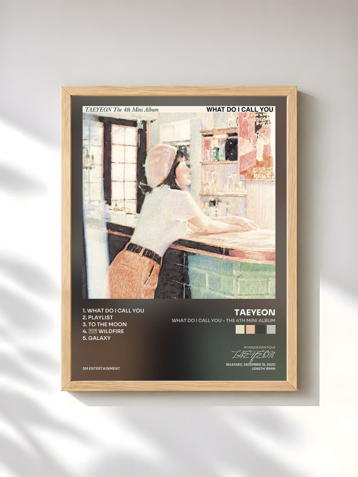#bois Tableau de l'album What Do I Call You - The 4th Mini Album de TAEYEON, cadre en bois brut, imprimé et encadré en France