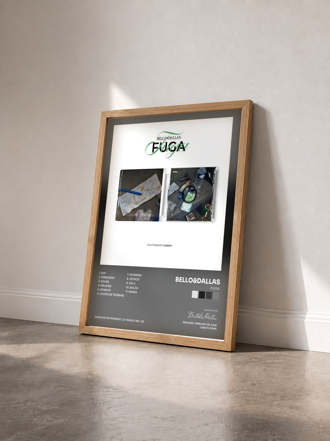 #bois Tableau de l'album FUGA de Bello&Dallas vu de trois quarts, cadre en bois brut