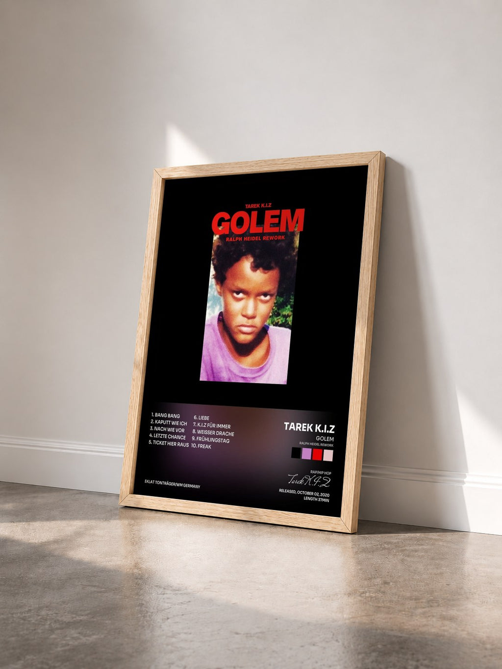 #bois Tableau de l'album Golem (Ralph Heidel Rework) de Tarek K.I.Z vu de trois quarts, cadre en bois brut