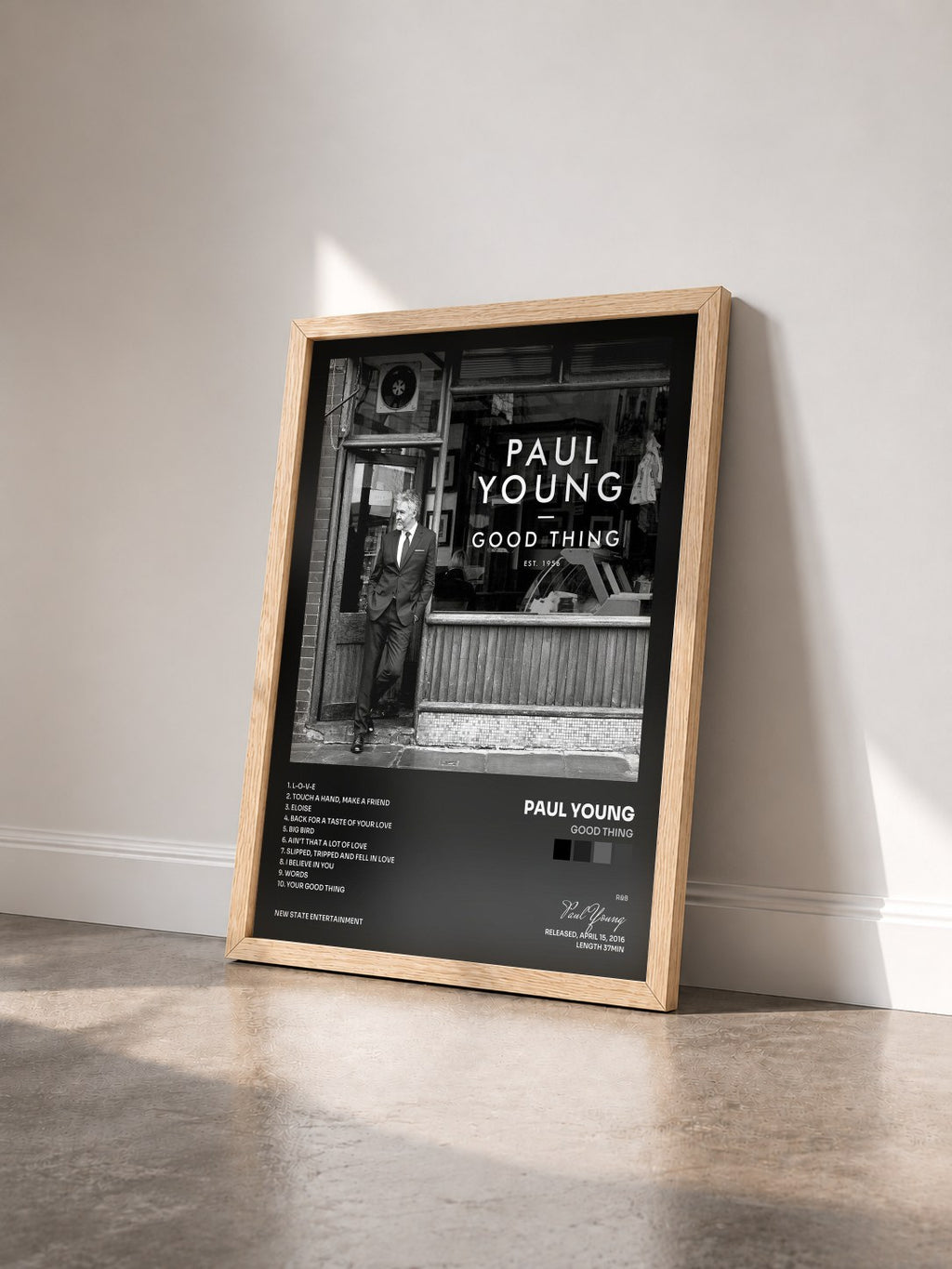 #bois Tableau de l'album Good Thing de Paul Young vu de trois quarts, cadre en bois brut
