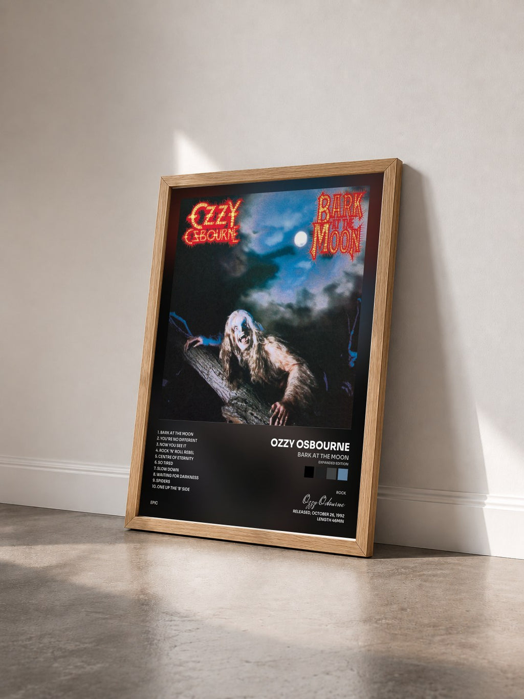 #bois Tableau de l'album Bark At The Moon (Expanded Edition) de Ozzy Osbourne vu de trois quarts, cadre en bois brut