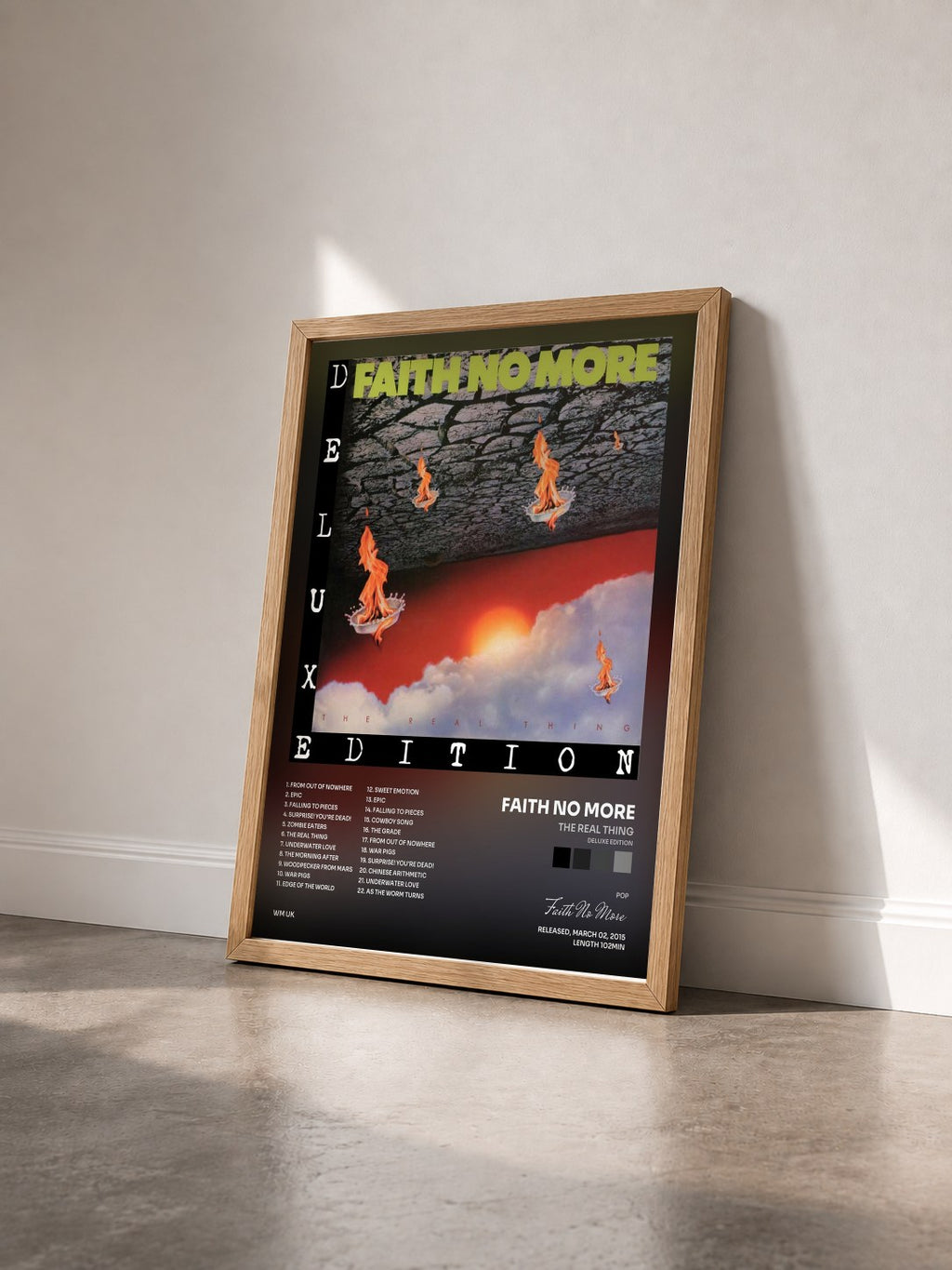 #bois Tableau de l'album The Real Thing (Deluxe Edition) de Faith No More vu de trois quarts, cadre en bois brut