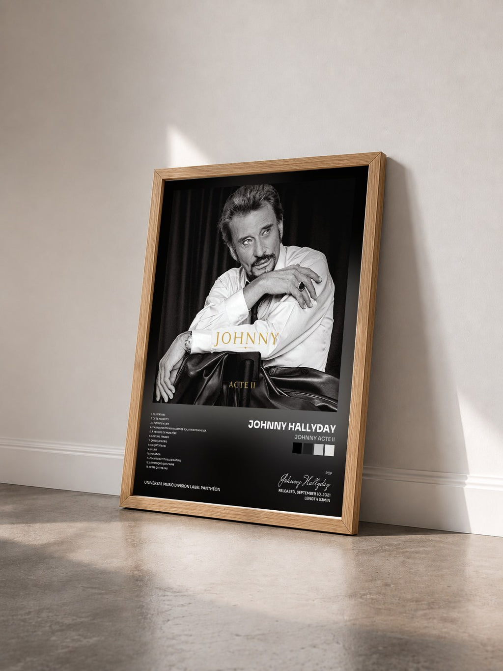 #bois Tableau de l'album Johnny Acte II de Johnny Hallyday vu de trois quarts, cadre en bois brut