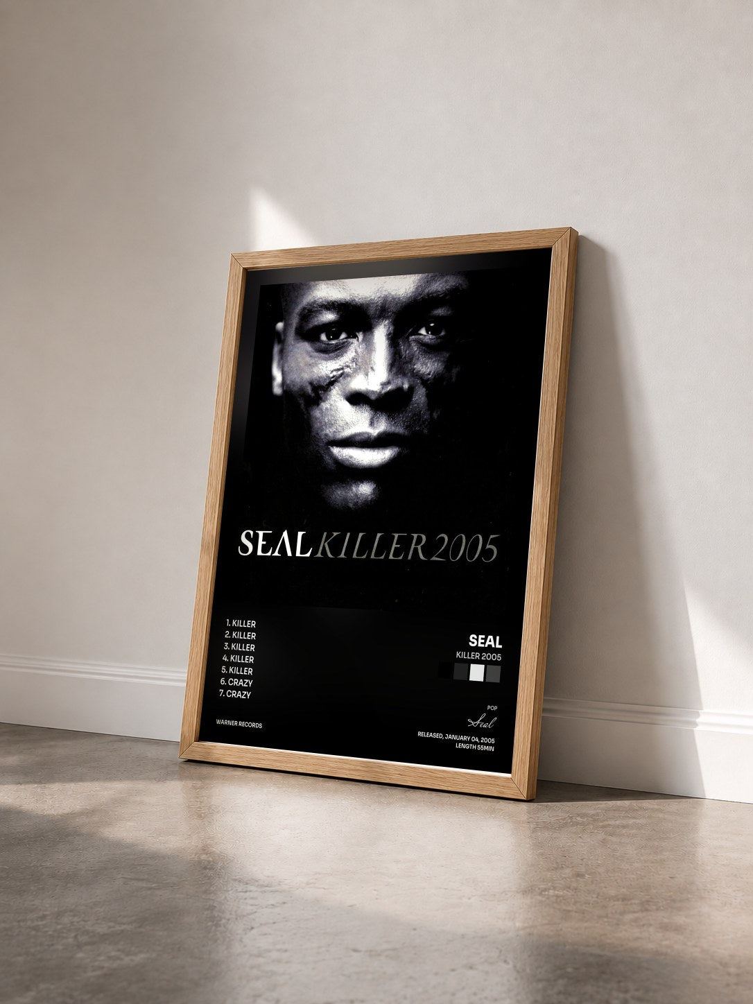#bois Tableau de l'album Killer 2005 de Seal vu de trois quarts, cadre en bois brut