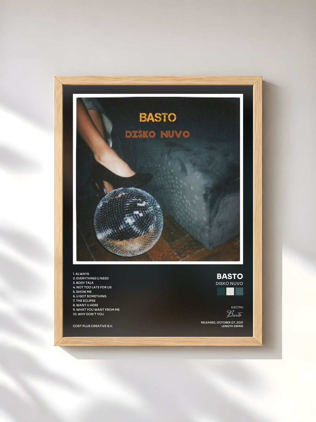 #bois Tableau de l'album Disko Nuvo de Basto, cadre en bois brut, imprimé et encadré en France
