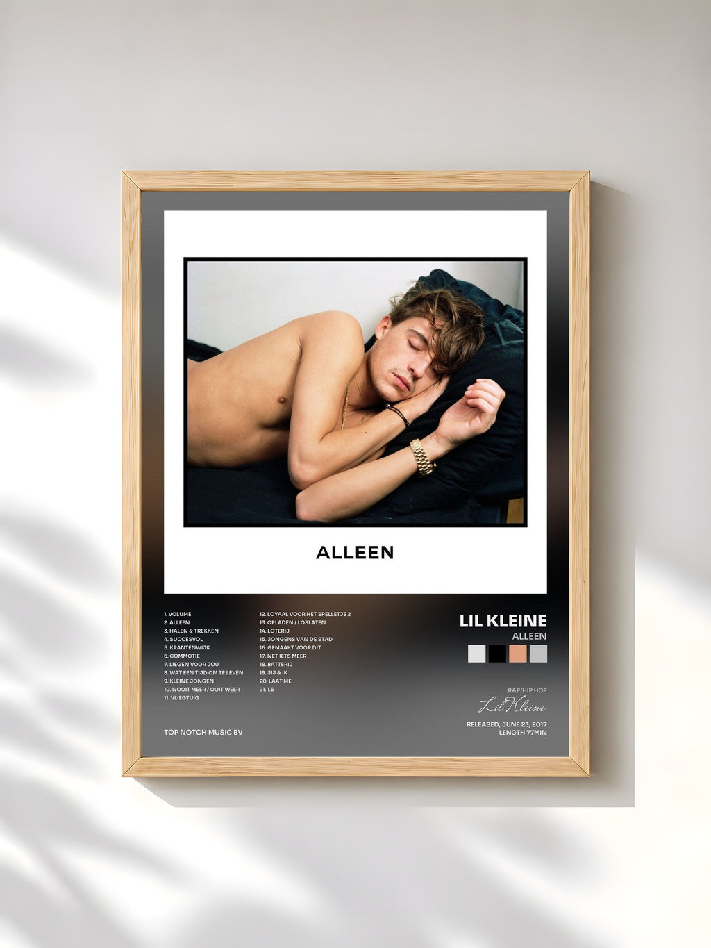 #bois Tableau de l'album Alleen de Lil Kleine, cadre en bois brut, imprimé et encadré en France
