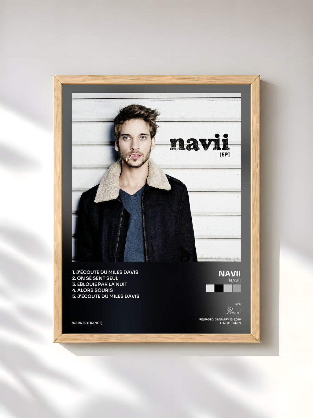 #bois Tableau de l'album Navii de Navii, cadre en bois brut, imprimé et encadré en France