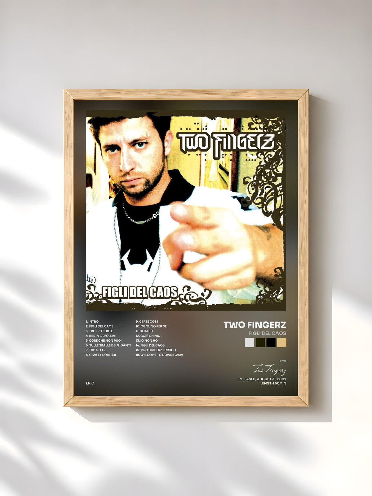 #bois Tableau de l'album Figli del caos de Two Fingerz, cadre en bois brut, imprimé et encadré en France