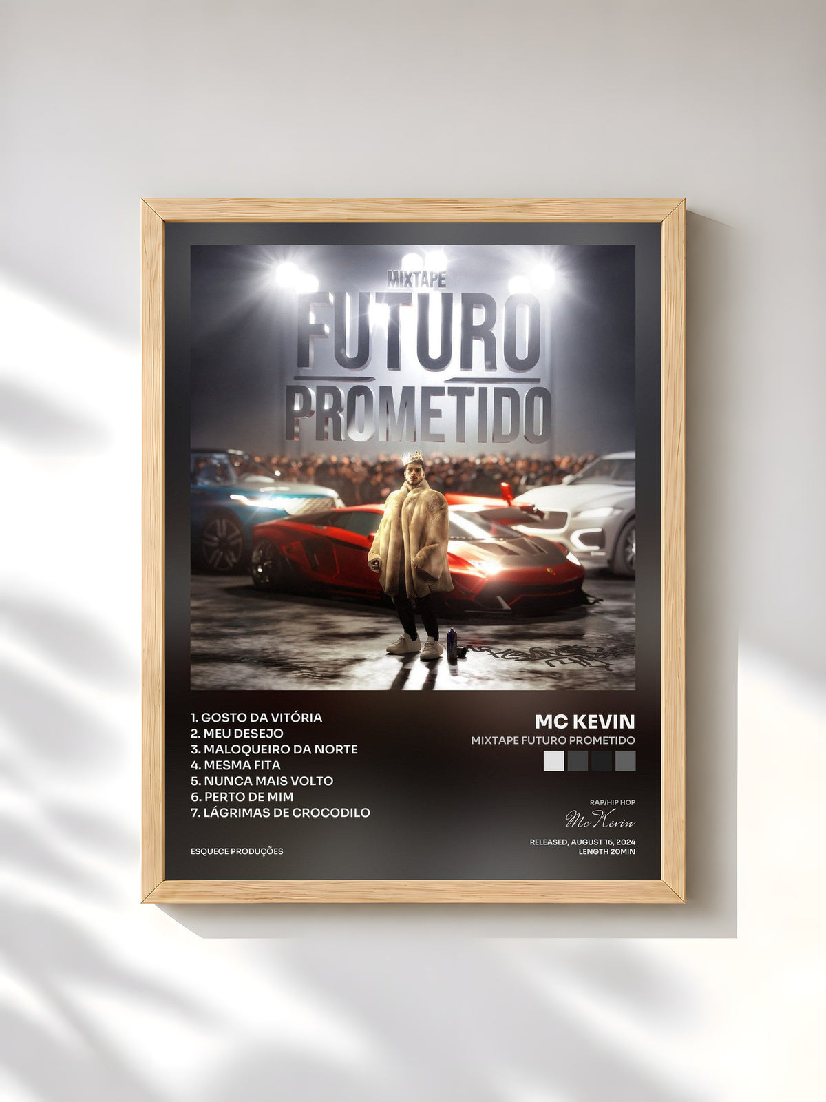 #bois Tableau de l'album MIXTAPE FUTURO PROMETIDO de Mc Kevin, cadre en bois brut, imprimé et encadré en France