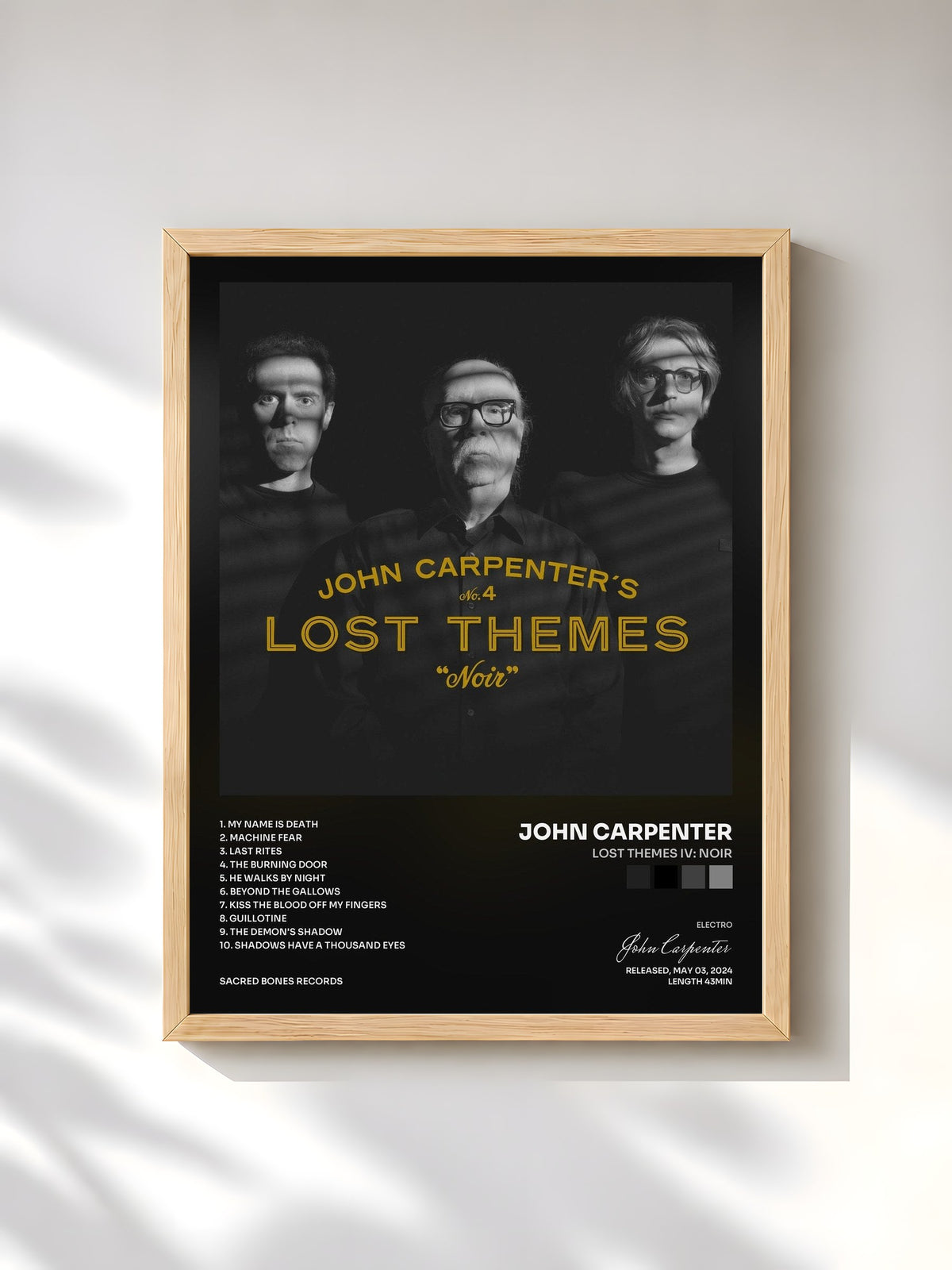 #bois Tableau de l'album Lost Themes IV: Noir de John Carpenter, cadre en bois brut, imprimé et encadré en France