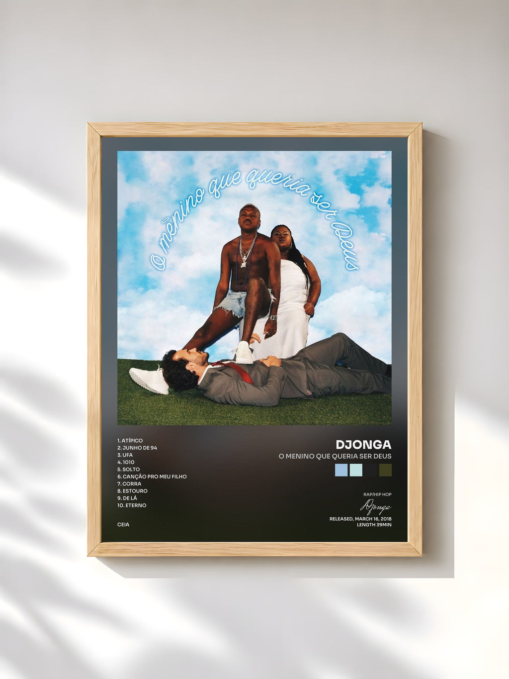 #bois Tableau de l'album O MENINO QUE QUERIA SER DEUS de Djonga, cadre en bois brut, imprimé et encadré en France