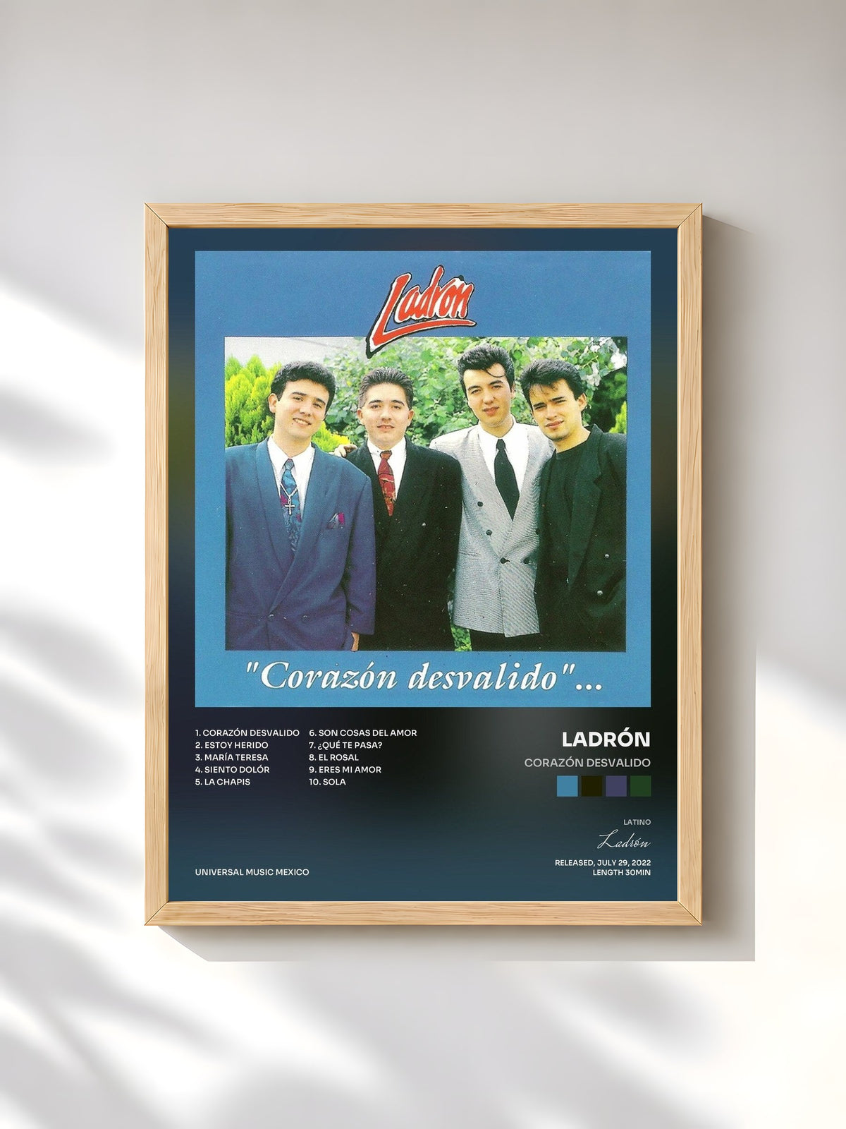 #bois Tableau de l'album Corazón Desvalido de Ladrón, cadre en bois brut, imprimé et encadré en France