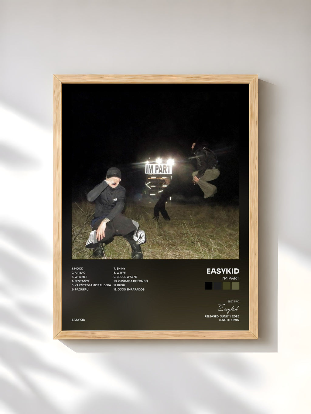 #bois Tableau de l'album I'M PART de Easykid, cadre en bois brut, imprimé et encadré en France