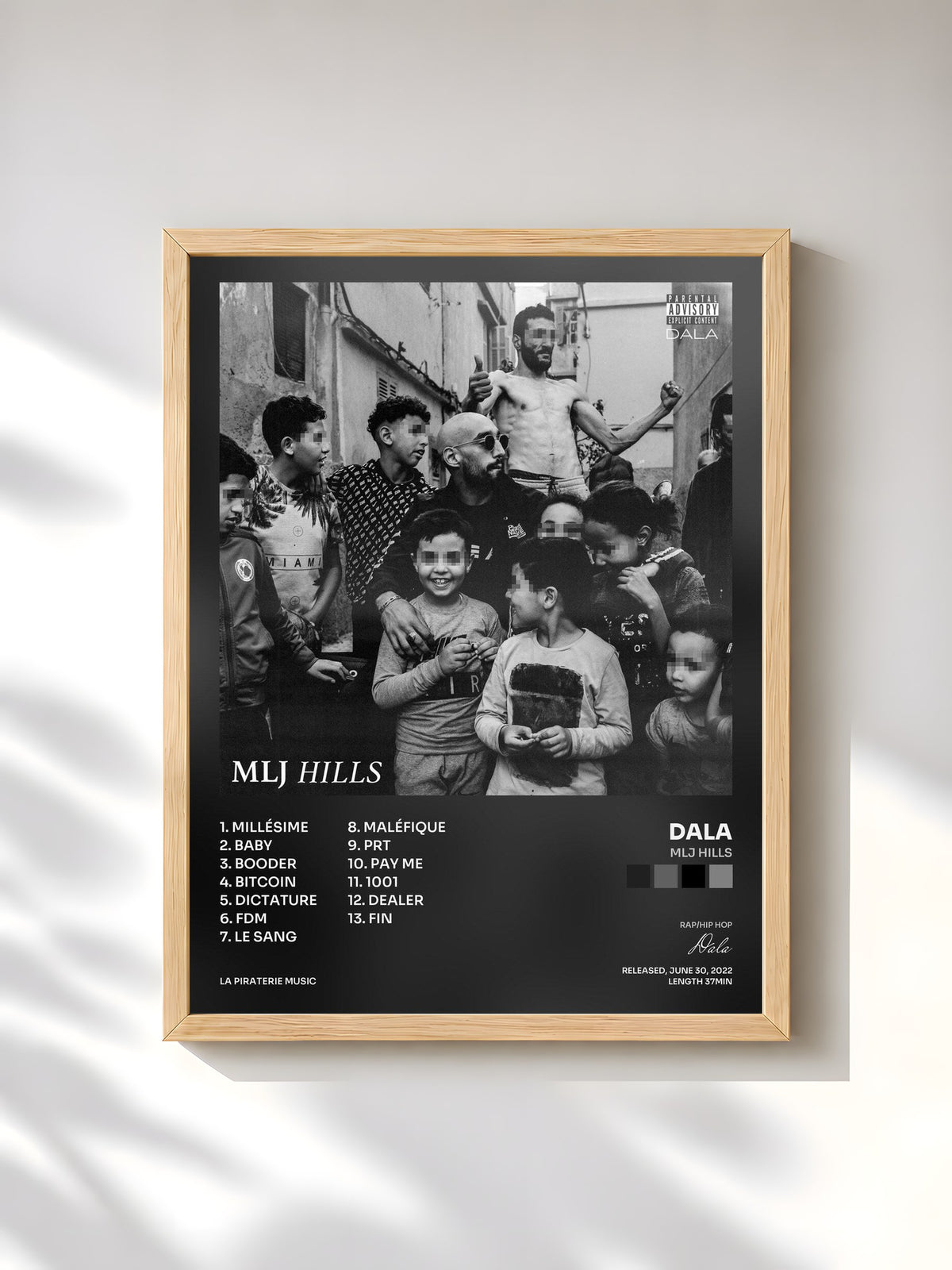 #bois Tableau de l'album MLJ Hills de Dala, cadre en bois brut, imprimé et encadré en France