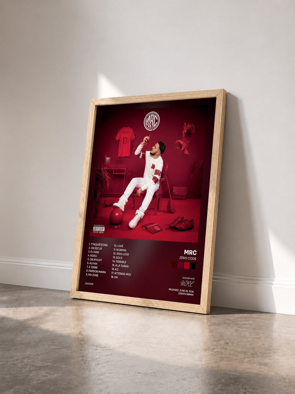 #bois Tableau de l'album Zéro Code de MRC vu de trois quarts, cadre en bois brut